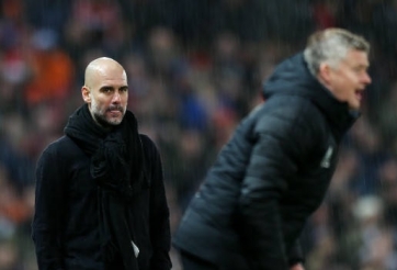 Pep gạt kỷ lục sang một bên để chỉ đích danh MU