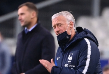 HLV Pháp: 'Đây không phải Playstation, tôi không chỉ trích Shevchenko'