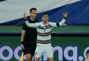 UEFA nêu lý do không có goal-line khi Ronaldo bị tước bàn thắng