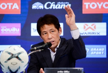 HLV Nishino: ‘Làm ơn hãy cho họ cơ hội thi đấu’