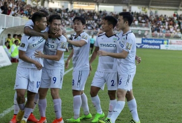 Cuộc chiến trụ hạng V-League: Nam Định, HAGL vẫn 'sáng cửa'