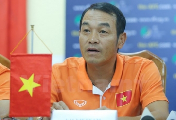 HLV Đinh Thế Nam lo lắng cho học trò sau trận thua U16 Úc