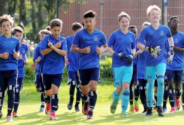 VIDEO: Tài năng của cầu thủ Việt kiều tại U15 Hamburg - Tommy Nguyễn