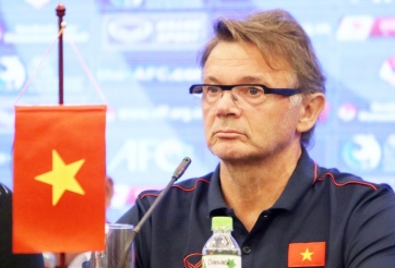 HLV U19 Việt Nam: 'Đừng chỉ nhìn 15 phút cuối để đánh giá chúng tôi'