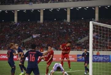 Video: Bàn thắng không được công nhận của Bùi Tiến Dũng