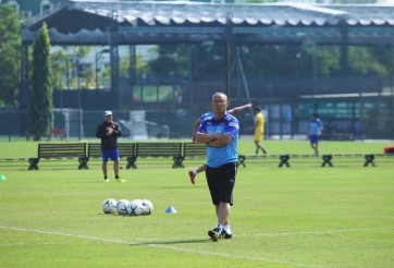 HLV Park thắt chặt quân luật trước VCK U23 châu Á 2020