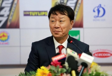 HLV Chung Hae Seong lên tiếng bảo vệ Bùi Tiến Dũng