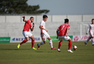 Tiền đạo ĐT Việt Nam mang về 3 điểm đầu tay cho Viettel