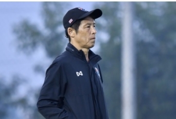 Học theo thầy Park, HLV Nishino trẻ hóa ĐT Thái Lan