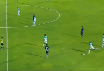 VIDEO: Bàn thắng từ pha đá phạt khoảng cách xa nhất Thế giới