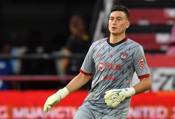 Văn Lâm quyết tâm giành lại vị trí số 1 tại Muangthong United