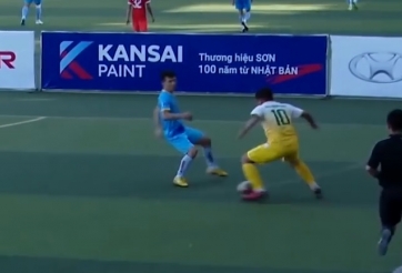 VIDEO: Đẳng cấp của 'Vua phủi' Việt Nam - Capdervilla