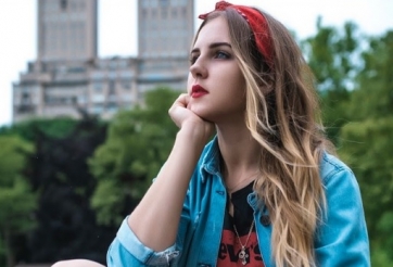 Vẻ đẹp khó cưỡng của 'Sharapova' bóng chuyền nước Nga