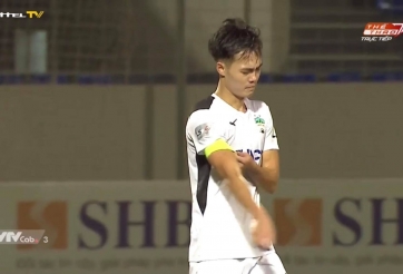 Văn Toàn hối hận vì vứt tấm băng đội trưởng HAGL