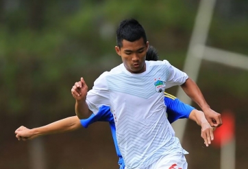 'Văn Thanh 2.0 của HAGL' khiến HLV Troussier ấn tượng