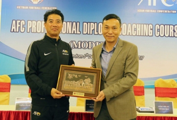 VFF giao nhiệm vụ quan trọng cho tân GĐKT người Nhật Bản