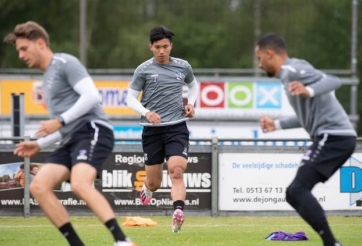 BLV Quang Tùng: 'Văn Hậu nên chia tay Heerenveen'