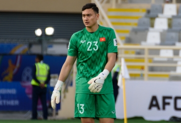 VIDEO: Đặng Văn Lâm từ kẻ bị ruồng bỏ trở thành người hùng