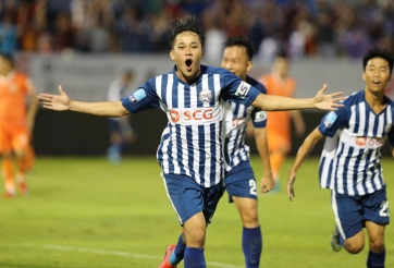 VIDEO: Tiền đạo này sẽ lĩnh xướng hàng công U22 Việt Nam?