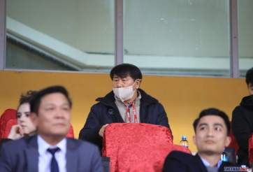 Thị sát V.League, 'thiên tài' của thầy Park chấm được một người