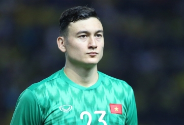 Nhiều CLB V.League 'trải thảm đỏ' mời Đặng Văn Lâm