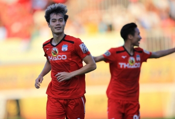 Cựu tuyển thủ Nigeria: 'Văn Toàn nên đi châu Âu để trở nên vĩ đại'