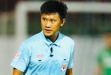 Trọng tài đuổi thành viên Đà Nẵng lên khán đài