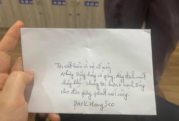 Xúc động trước dòng thư tay HLV Park gửi tới Hùng Dũng