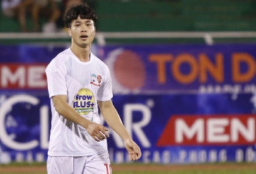 Báo Thái nói gì về quả panenka hỏng của Công Phượng?