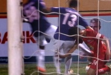 HAGL không khiếu nại pha xấu chơi của Hoàng Vũ Samson