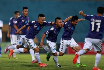 Hà Nội FC giải ngân hàng chục tỷ đồng tiền thưởng