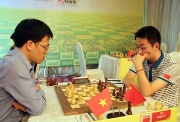 Lê Quang Liêm vô địch HD Bank Cup trước ba kỳ thủ Trung Quốc