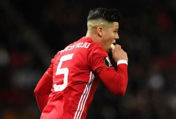 UEFA hành động bất ngờ sau màn ‘ăn chuối’ của Rojo