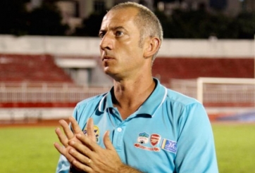 HLV Graechen tiết lộ lý do ‘không chỉ đạo’ trận U19 Myanmar