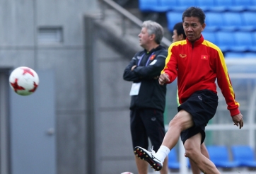 Sao HAGL thất bại trong cuộc so tài với HLV Hoàng Anh Tuấn