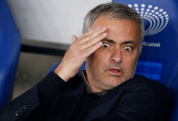  Bom tấn mùa hè phát nổ với ‘nạn nhân’ MU