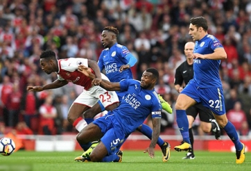 Arsenal đả bại Leicester bằng kịch bản không tưởng