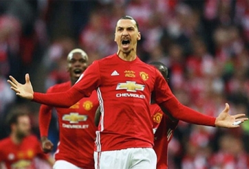 CHÍNH THỨC: Ibrahimovic trở lại MU, khoác số áo mới