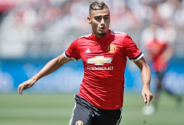 Sao trẻ sáng giá MU làm phật lòng Mourinho