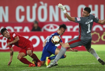 Lê Sỹ Mạnh tiếp tục đe dọa thủ thành Đặng Văn Lâm?