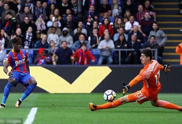 Zaha vụt sáng, Palace tạo 'địa chấn' trước ĐKVĐ Chelsea