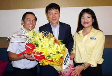 GĐKT Chung Hae Seong nhận lương kỷ lục tại HAGL