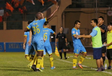 Kết quả, BXH V-League 2017 ngày 21/10: Ngôi đầu 'có biến'