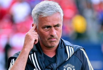 Mourinho mò vào phong thay đồ Tottenham 'dụ dỗ' Dier