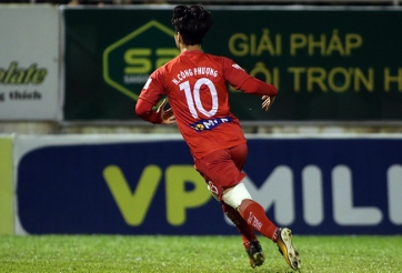 Công Phượng nói gì sau khi hóa ‘người hùng' của HAGL?