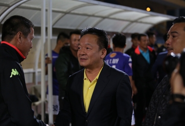 Bầu Hiển quyết định bất ngờ khi Hà Nội thắng Quảng Nam