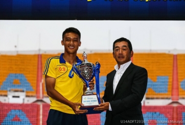 Viên ngọc quý của PVF khiến HLV Stoke City ngỡ ngàng là ai?