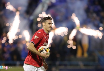 Hà Nội và Quảng Ninh viết lên kịch bản khó tin nhất cho cuộc đua vô địch