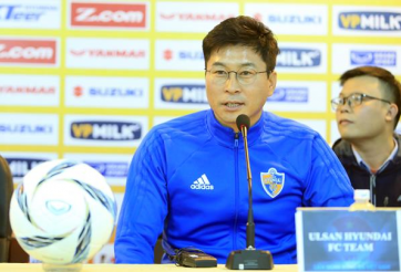 HLV Ulsan Huyndai khen ông Park chỉ đạo giỏi