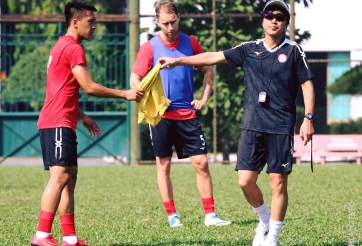 Chốt xong tân binh tới từ ĐTVN, Công Vinh thử việc trung vệ Ba Lan